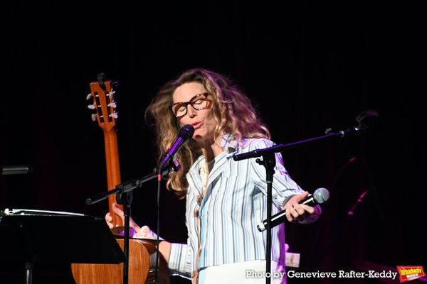 Sophie B. Hawkins Photo