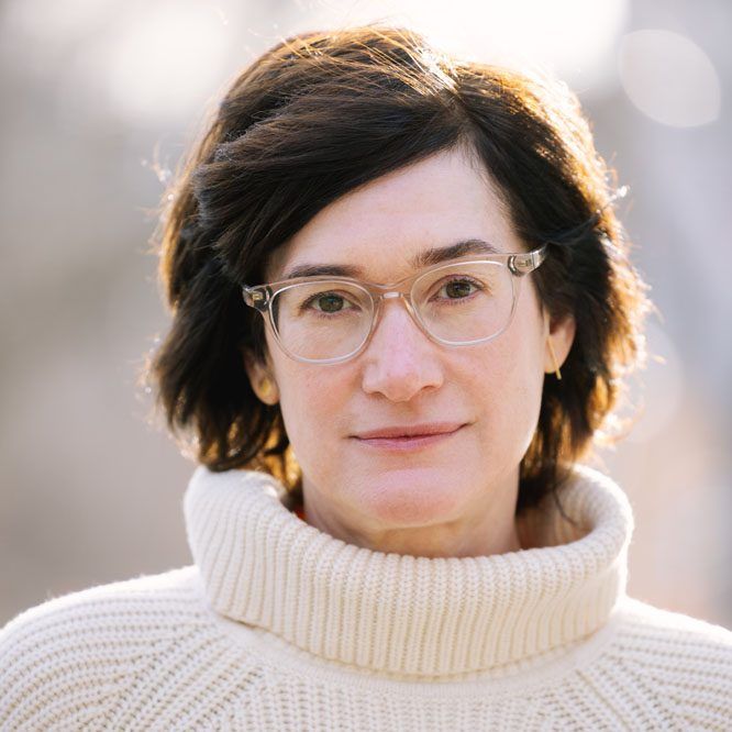 Meet the Cast of GOOD NIGHT, AND GOOD LUCK, Now in Previews on Broadway  Image