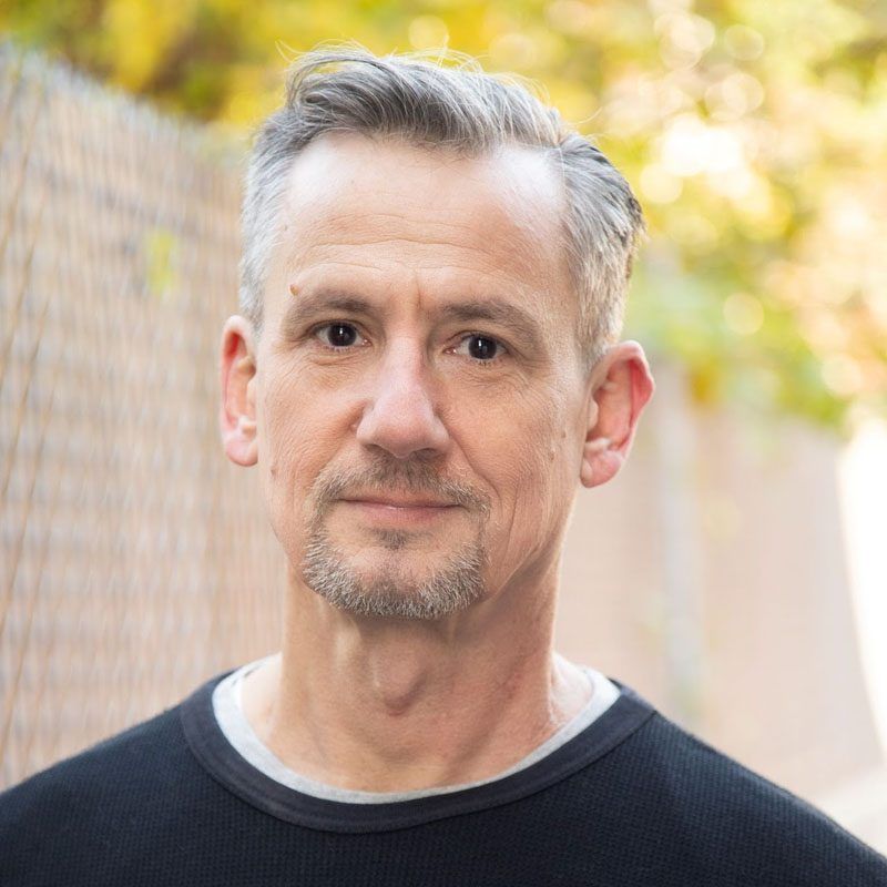 Meet the Cast of GOOD NIGHT, AND GOOD LUCK, Now in Previews on Broadway  Image