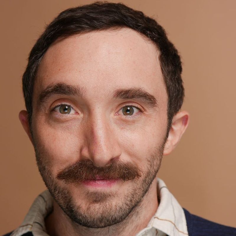 Meet the Cast of GOOD NIGHT, AND GOOD LUCK, Now in Previews on Broadway Image