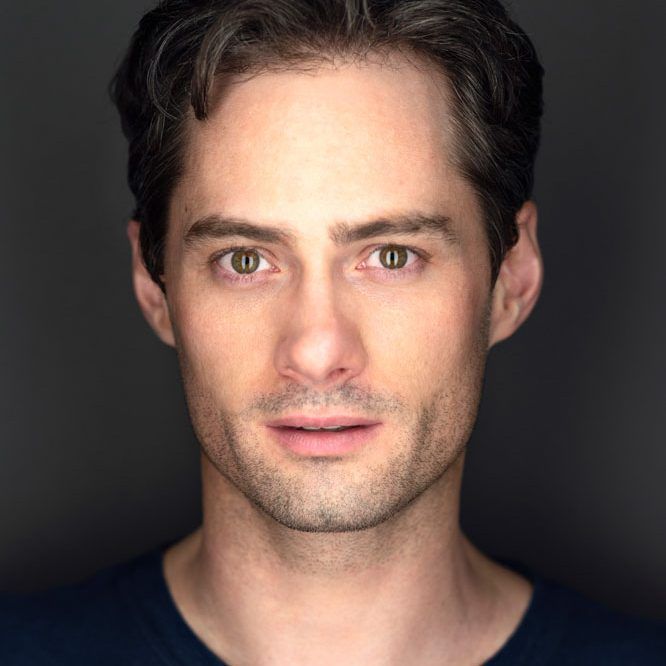 Meet the Cast of GOOD NIGHT, AND GOOD LUCK, Now in Previews on Broadway  Image