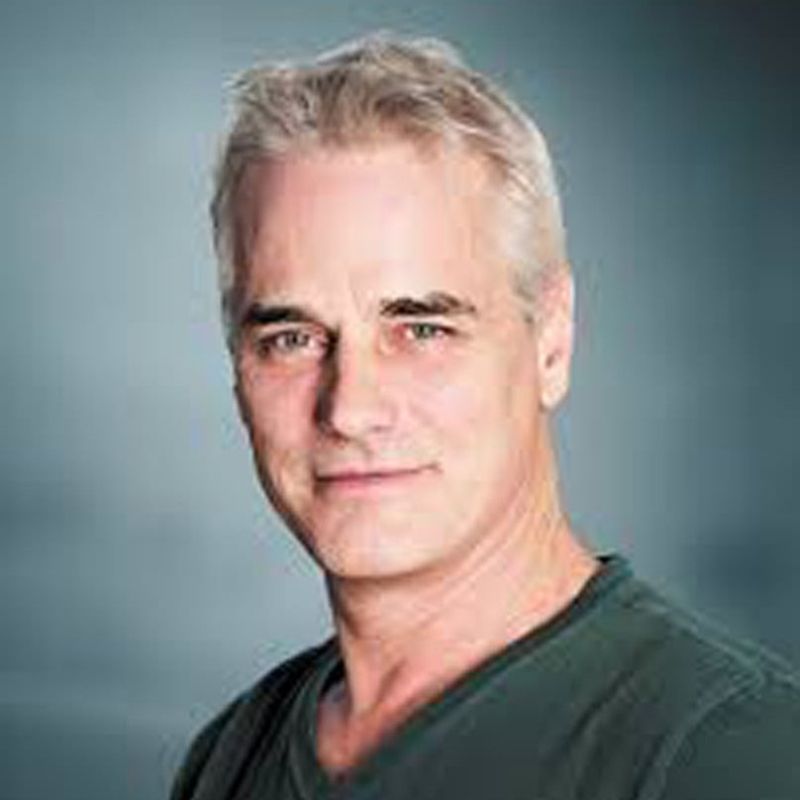 Meet the Cast of GOOD NIGHT, AND GOOD LUCK, Now in Previews on Broadway  Image