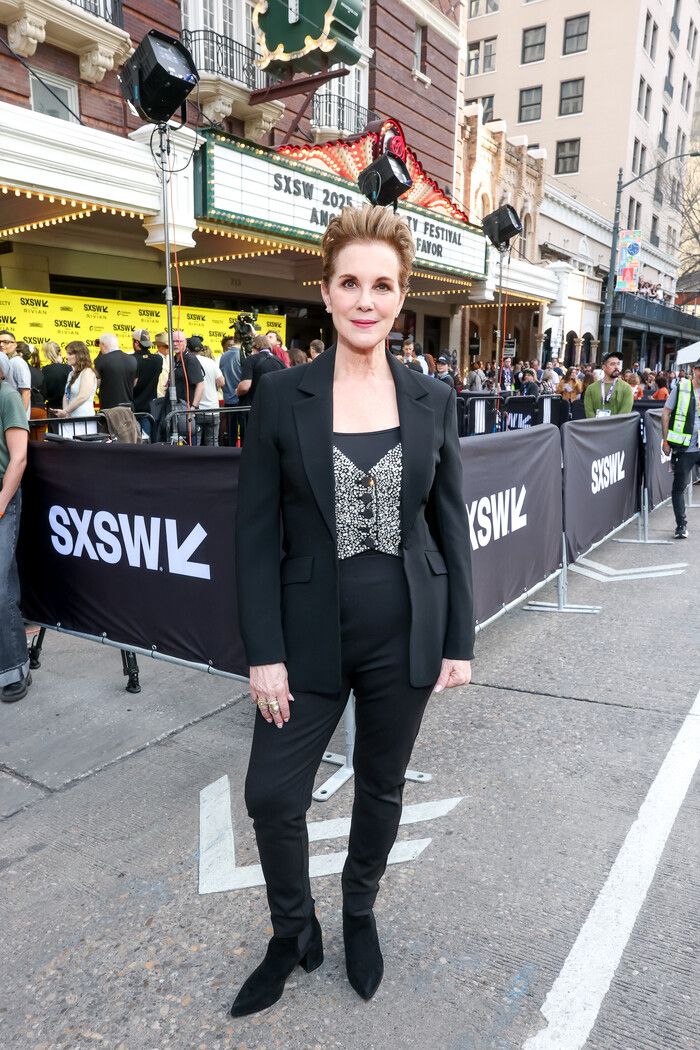Photos: Andrew Rannells & More Attend ANOTHER SIMPLE FAVOR Premiere — photo 32 of 55