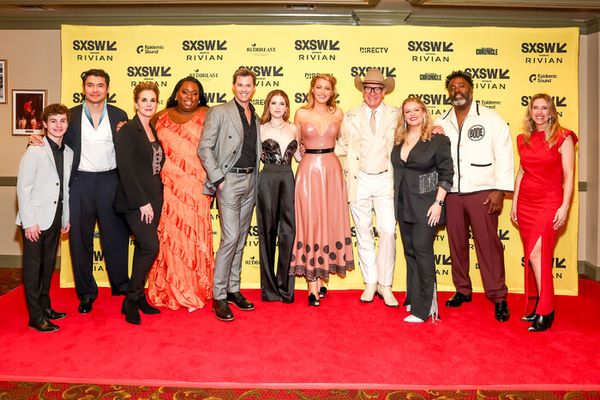 Joshua Satine, Henry Golding, Elizabeth Perkins, Alex Newell, Andrew Rannells, Anna K Photo