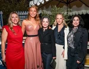 Laura Fischer, Blake Lively, Courtenay Valenti, Jen Salke and Sue Kroll  Photo