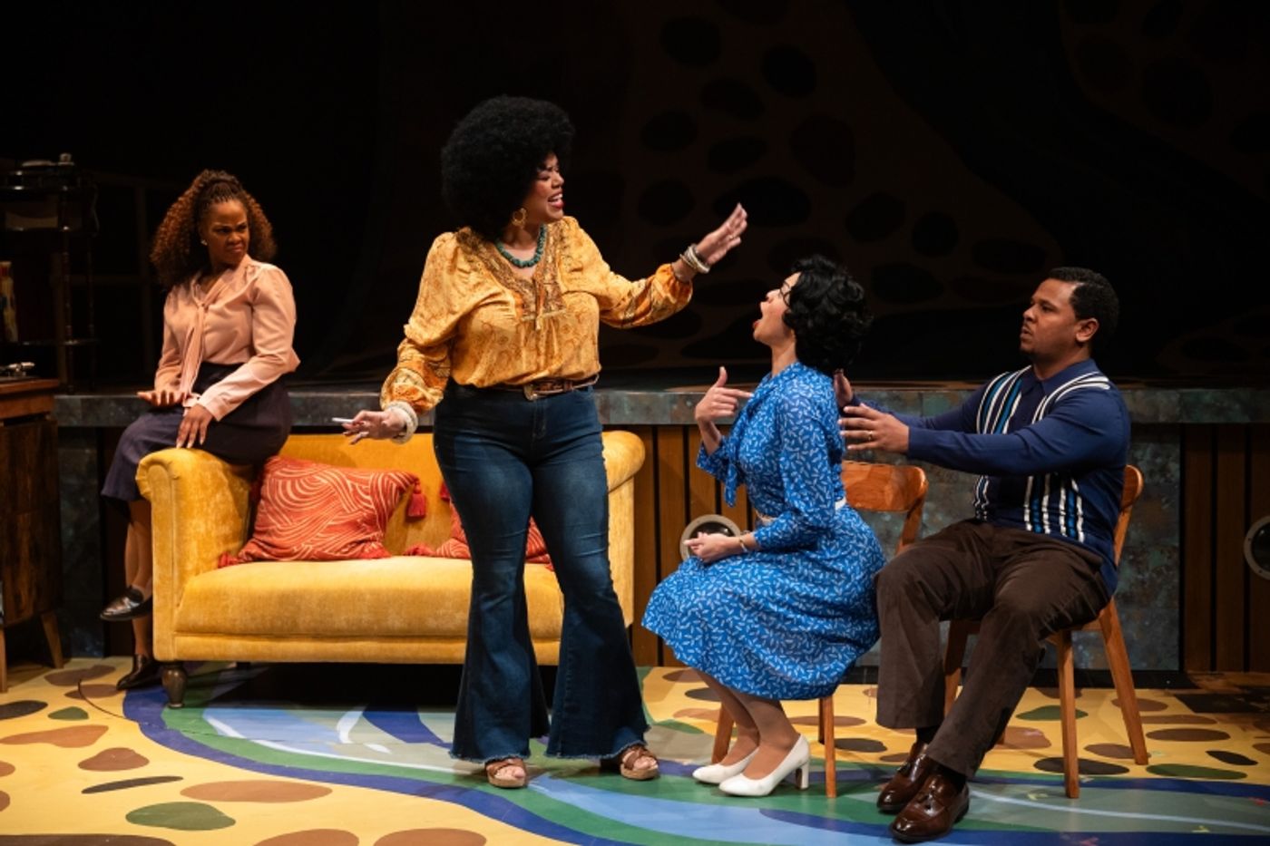 Interview: Sarah Sachi of THE RIPPLE, THE WAVE THAT CARRIED ME HOME at STAGES Houston  Image