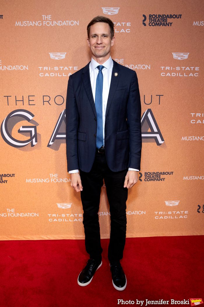 Photos: Roundabout Honors Danny DeVito at 2025 Gala — photo 8 of 80