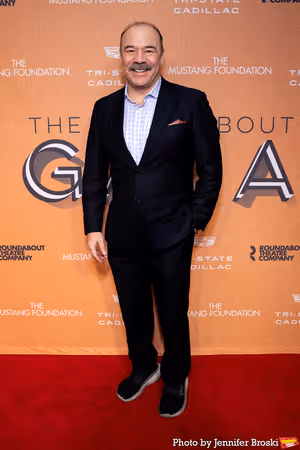 Danny Burstein Photo