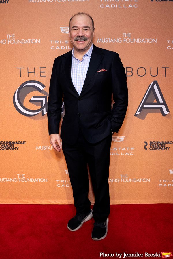 Danny Burstein Photo