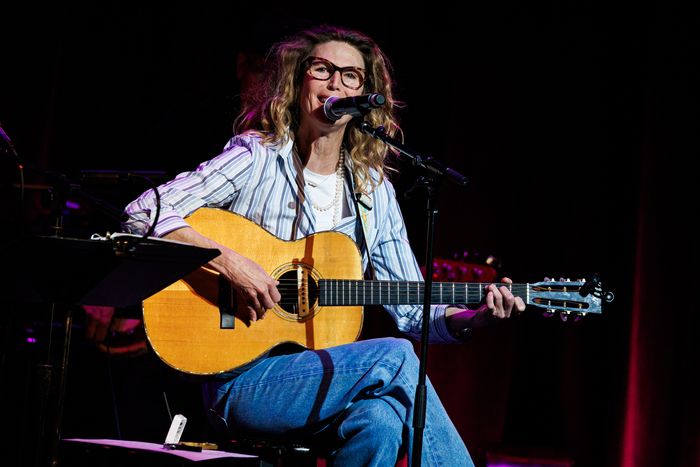 Review: JUDY COLLINS & FRIENDS: 85 YEARS OF PROTEST & MUSIC Stuns at The Town Hall Image