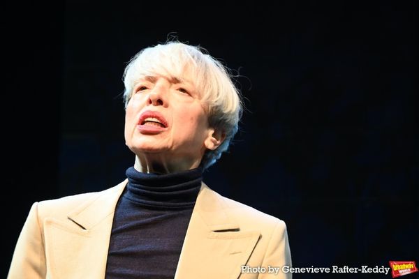 Helen Schneider Photo