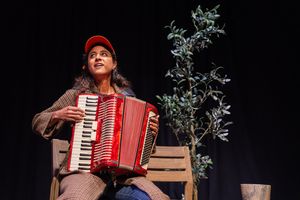 Vella Lovell. Photo credit Makela Yepez. @ BroadwayWorld Vella Lovell. Photo credit Makela Yepez. Photo