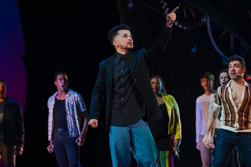 Photos: Broadway Backwards Raises Record