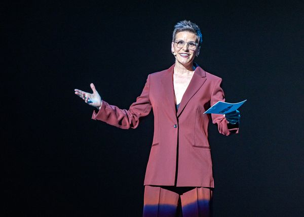Jenn Colella Photo