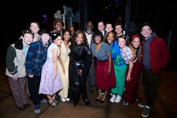 Oprah Winfrey and the Cast of GYPSY Photo