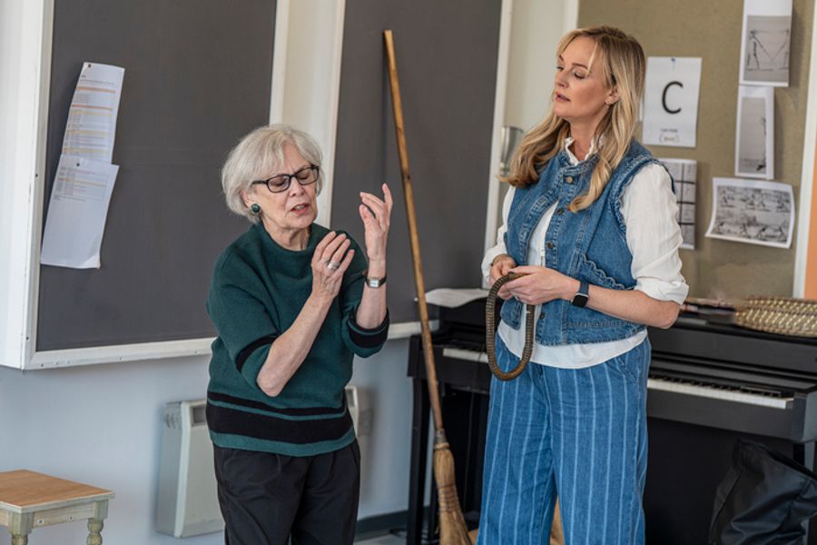 Photos: PLAYHOUSE CREATURES In Rehearsal At Orange Tree Theatre Image