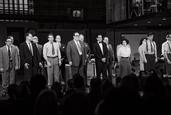 Photos/Video: GOOD NIGHT, AND GOOD LUCK Begins Previews On Broadway — photo 4 of 7