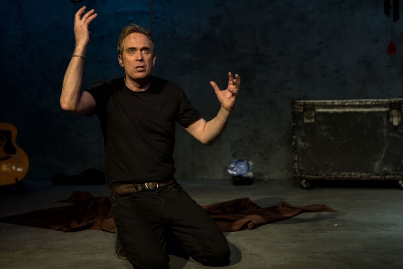 Interview: David Melville His New Solo Show HAMLET (SOLUS) Interview: David Melville His New Solo Show HAMLET (SOLUS) Image