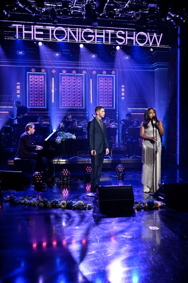 THE TONIGHT SHOW STARRING JIMMY FALLON -- Episode 2108 -- Pictured: (l-r) on Thursday Photo