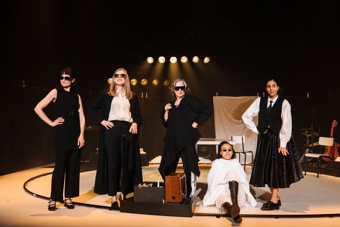 Photos: Tuppence Middleton in THE YEARS at the Harold Pinter Theatre — photo 10 of 11