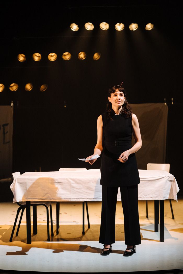 Photos: Tuppence Middleton in THE YEARS at the Harold Pinter Theatre — photo 5 of 11