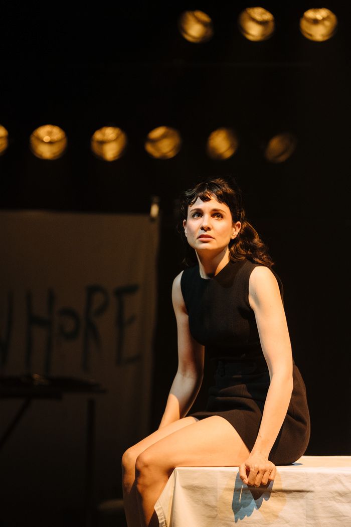 Photos: Tuppence Middleton in THE YEARS at the Harold Pinter Theatre — photo 1 of 11