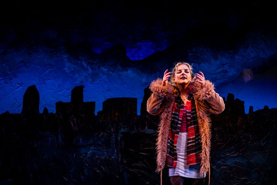 Photos: Inis Nua Theatre Company Presents IPHIGENIA IN SPLOTT Image