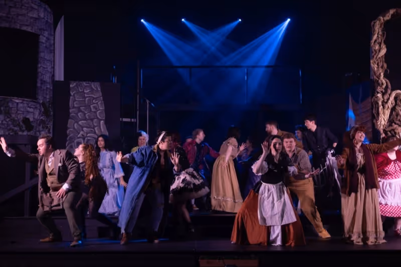 Review: INTO THE WOODS at The Royal Theatre Image