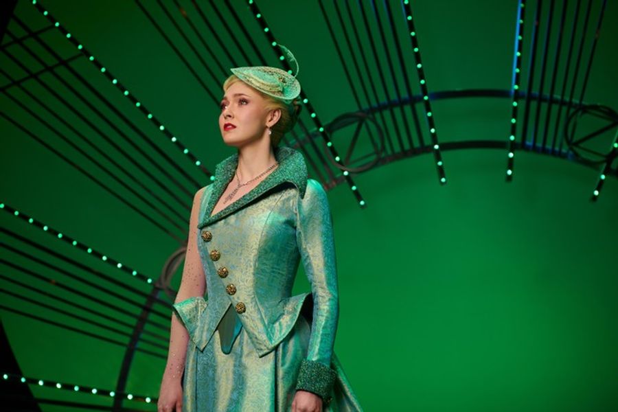 Photos: Emma Kingston, Zizi Strallen, and the New London Cast of WICKED Image