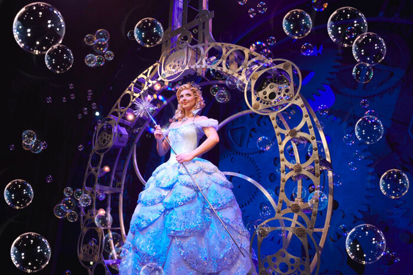Photos: Emma Kingston, Zizi Strallen, and the New London Cast of WICKED  Image