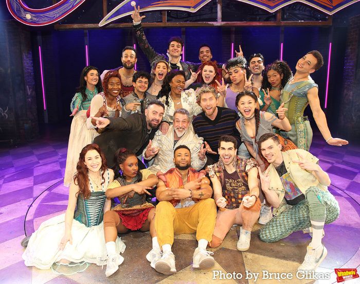 Photos: NSYNC's Chris Kirkpatrick and Lance Bass Visit Joey Fatone in & JULIET — photo 3 of 26