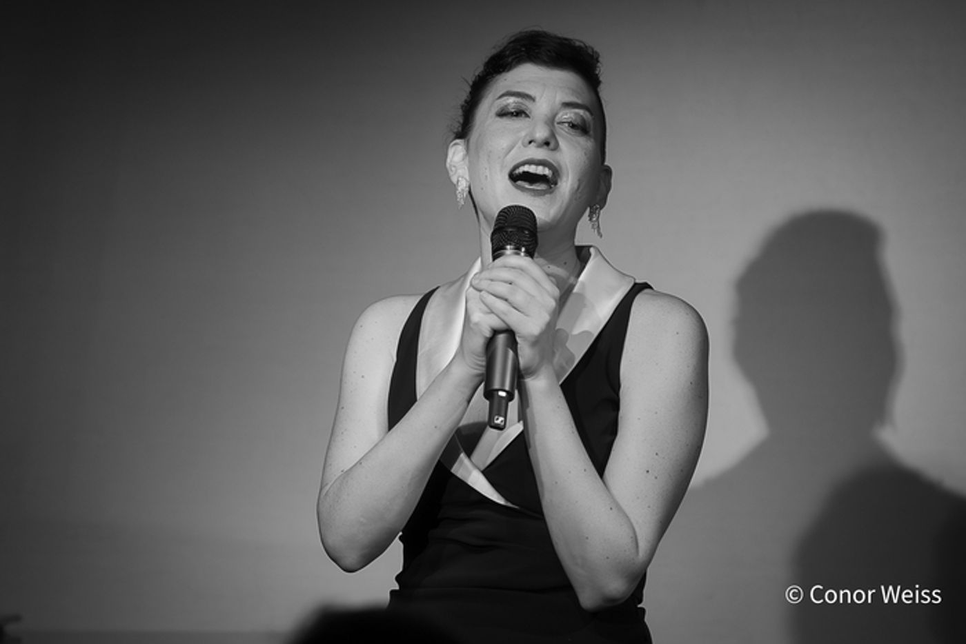 Photos: Highlights from Yael Rasooly's HYMN TO LOVE - A CABARET WITH PIAF at Don't Tell Mama Photos: Highlights from Yael Rasooly's HYMN TO LOVE - A CABARET WITH PIAF at Don't Tell Mama Image