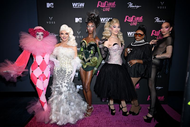 Photos: RuPaul & Cast Celebrate 1000th Show of 'RuPaul’s Drag Race LIVE!' — photo 29 of 55