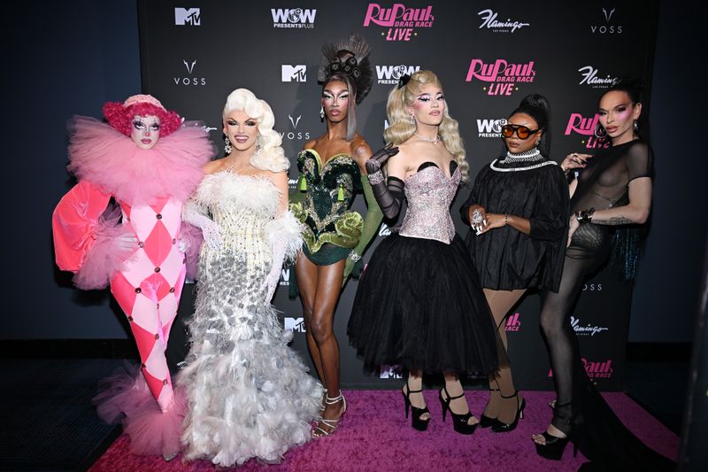Photos: RuPaul & Cast Celebrate 1000th Show of 'RuPaul’s Drag Race LIVE!' — photo 28 of 55