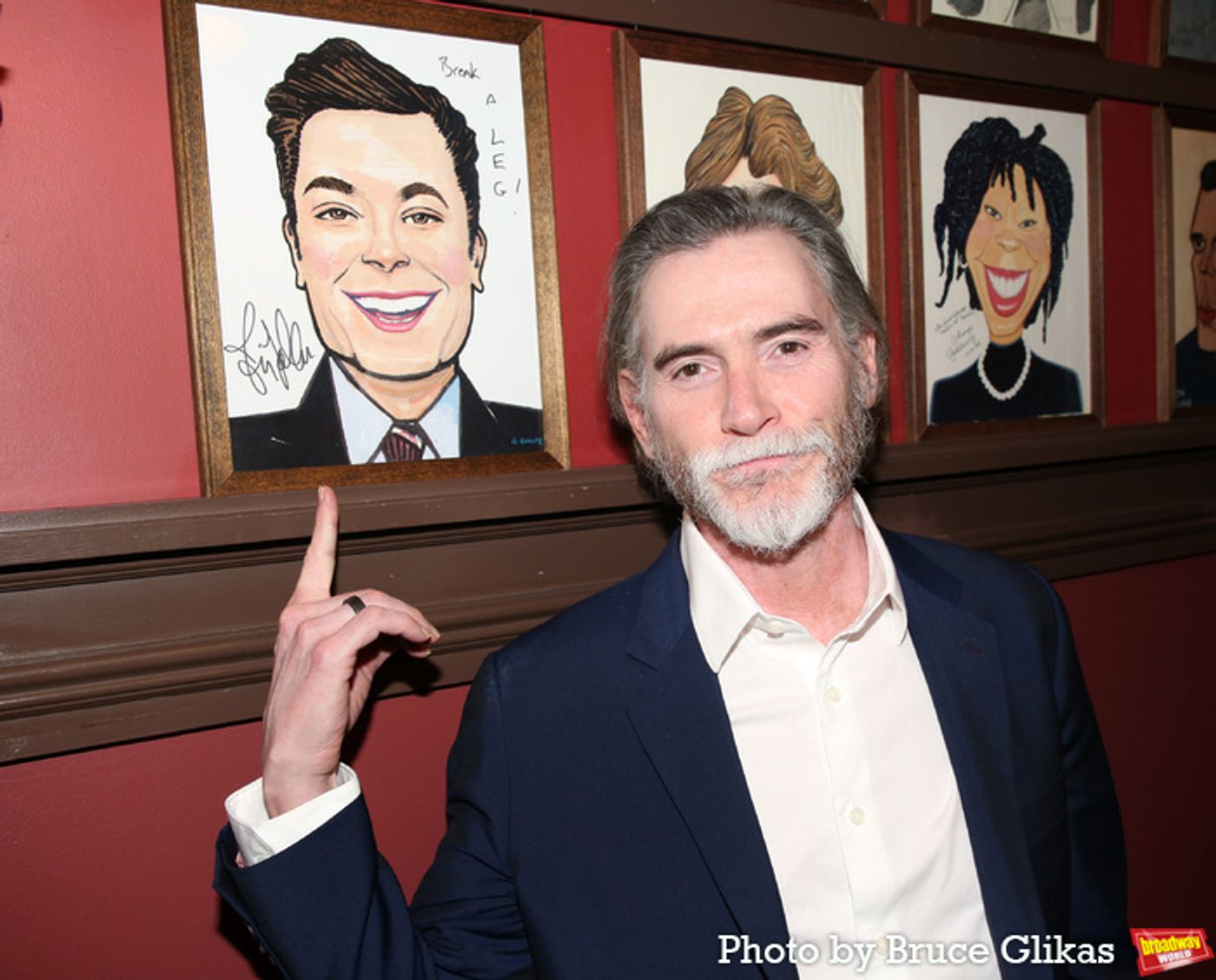 Photos: GHOSTS' Billy Crudup Receives Sardi's Caricature  Image