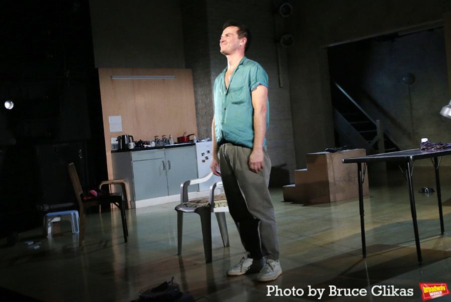 Photos: Andrew Scott at VANYA's Opening Night Curtain Call Image