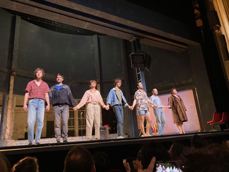 Review: LES IDOLES al THEATRE DE LA PORTE SAINT MARTIN Review: LES IDOLES al THEATRE DE LA PORTE SAINT MARTIN Image