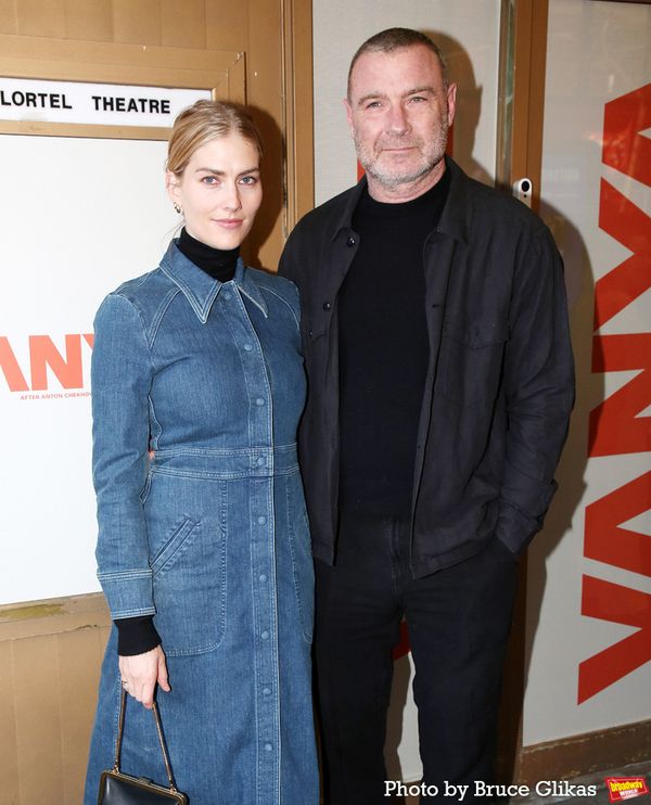 Taylor Neisen and Liev Schreiber  Photo