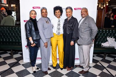 Chisa Hutchinson and husband Kyle Winslow with Kara Winslow, Kim Winslow, and Pia Win Photo