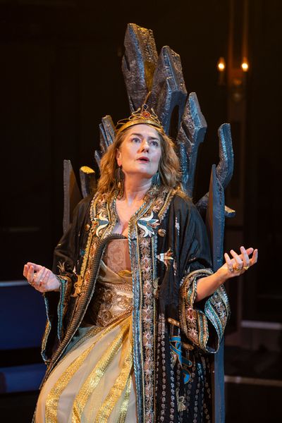 Anna Chancellor Photo