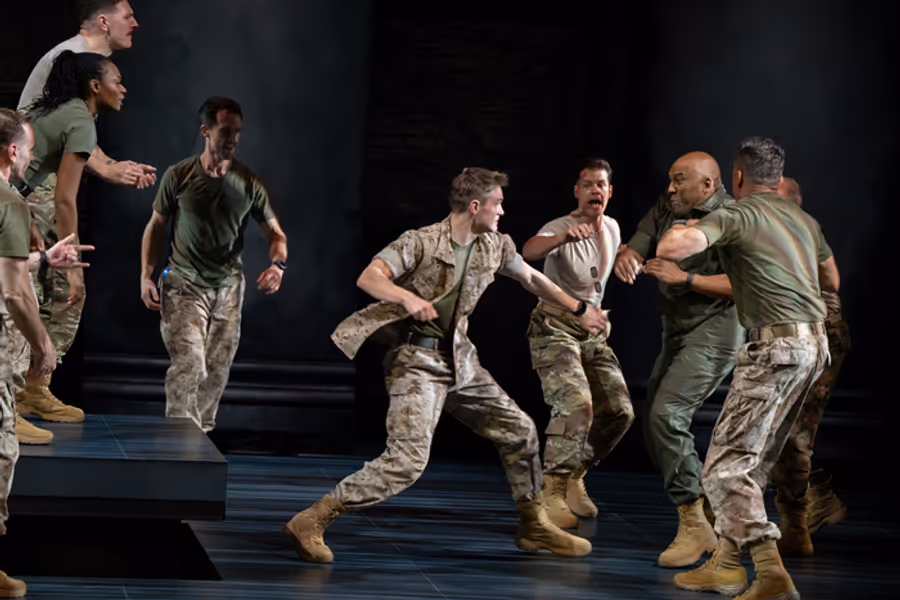 Photos: OTHELLO On Broadway Starring Denzel Washington and Jake Gyllenhaal  Image