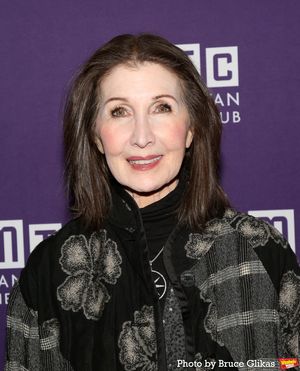 Joanna Gleason Photo