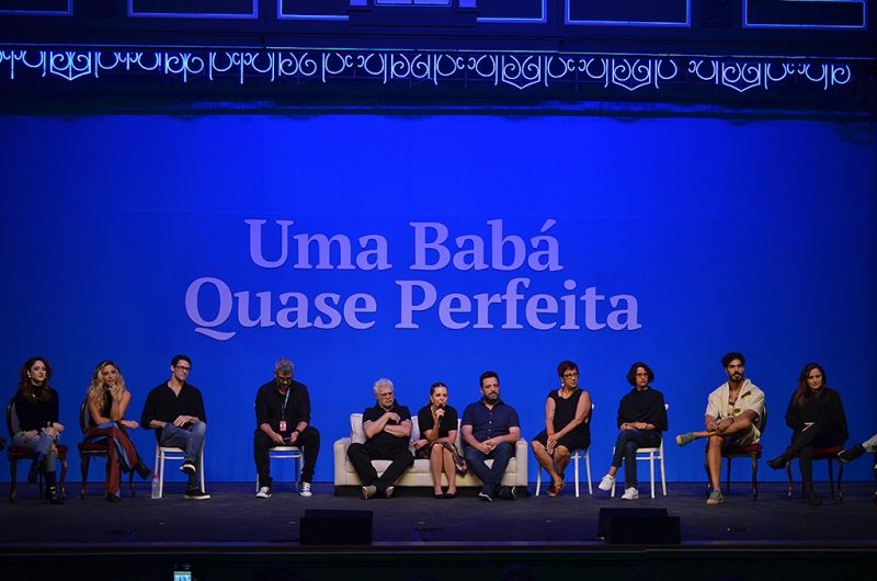 Fun and Delightful Musical UMA BAB? QUASE PERFEITA (Mrs. Doubtfire) Opens in S?o Paulo  Image
