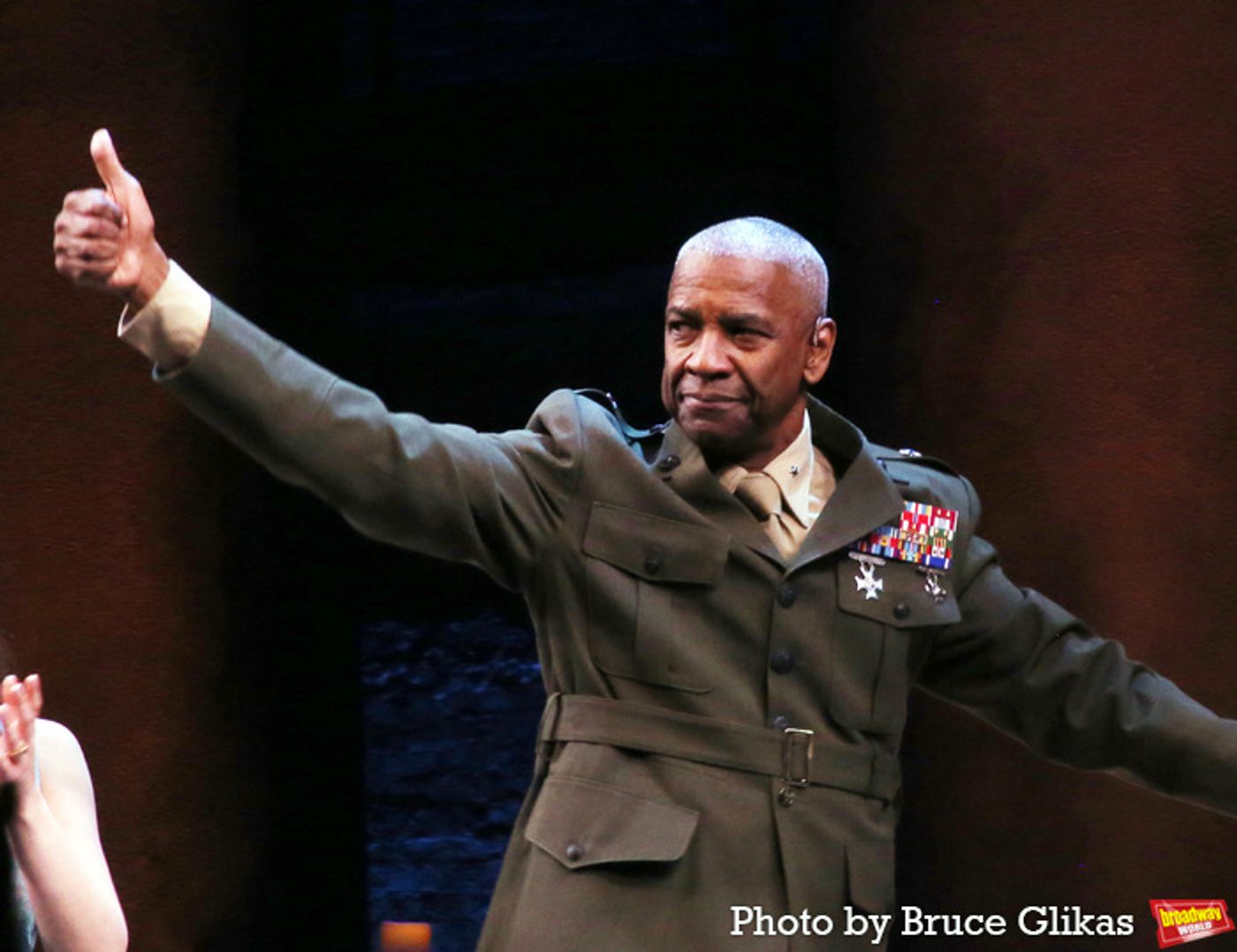 Photos: Denzel Washington and Jake Gyllenhaal at OTHELLO Opening Night Curtain Call  Image