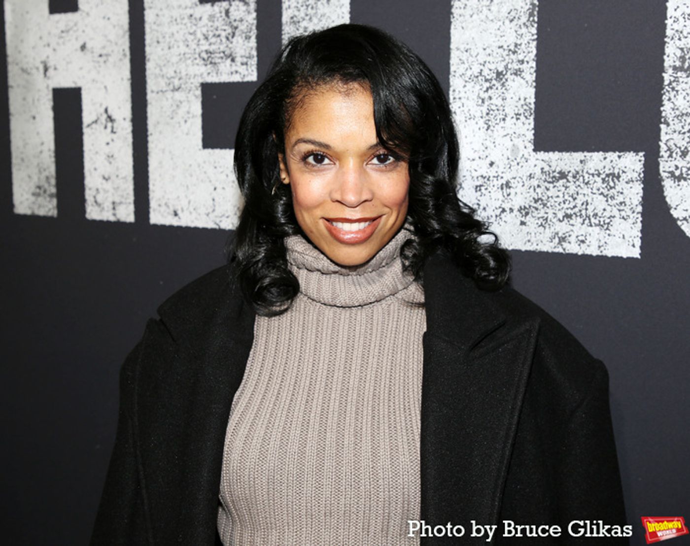 Photos: OTHELLO Brings Out Joe Biden, Jennifer Lopez and More on Opening Night  Image