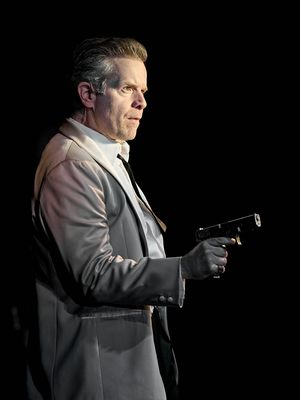 Damian Humbley @ BroadwayWorld Damian Humbley Photo