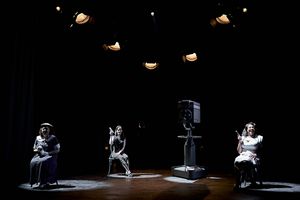Keanna Bloomfield, Jade Oswald, Nicola Hughes Photo