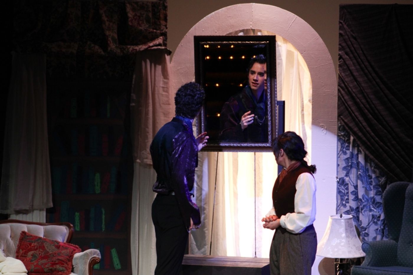 Review: Sock 'n' Buskin's THE PICTURE OF DORIAN GRAY at Kailash Mital Theatre  Image