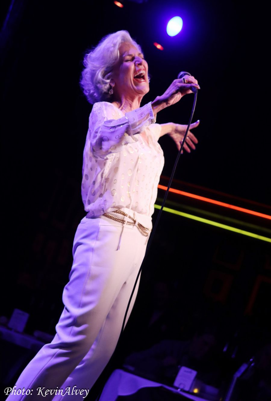 Photos: Karen Mason Returns To the Birdland Jazz Stage Image