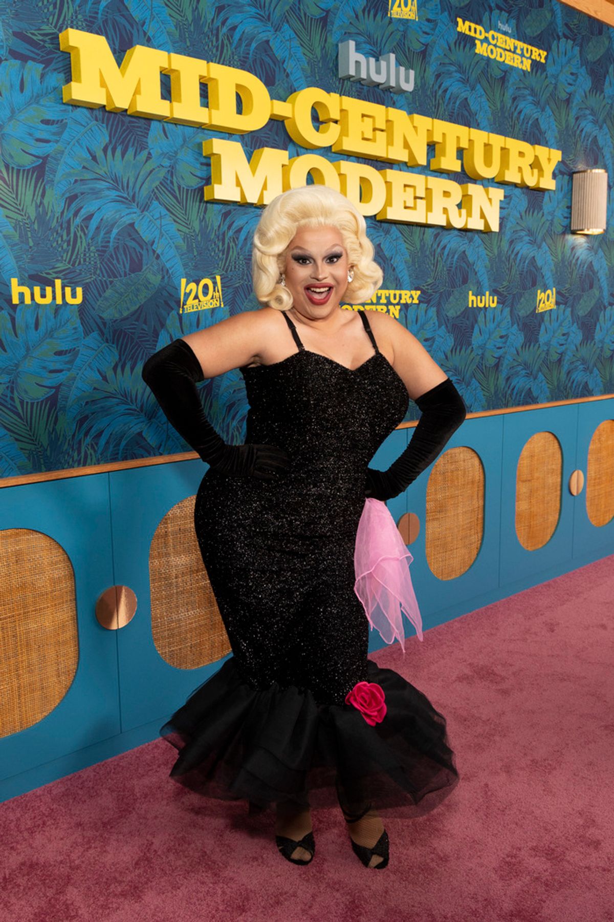 JAYMES MANSFIELD at 